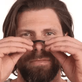 רצועה מגנטית לאף